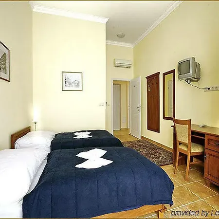 Hotel Budapest City Central 3*