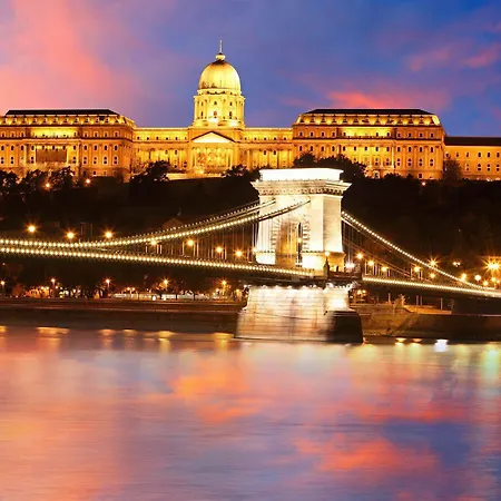 Budapest City Central Hotell
