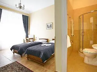 Budapest City Central 3*